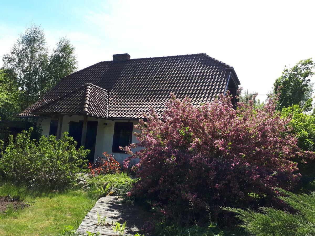 Dom Kolo Rewala Villa Paprotno Eksteriør bilde